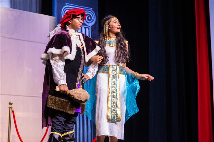 Woodland Middle students perform onstage